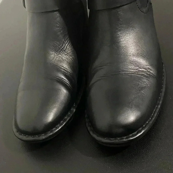 UGG Biker Moto Ankle Boots Black Leather Bikercore Combat Festival - Picture 13 of 17